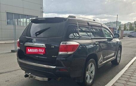 Toyota Highlander III, 2011 год, 1 550 000 рублей, 4 фотография