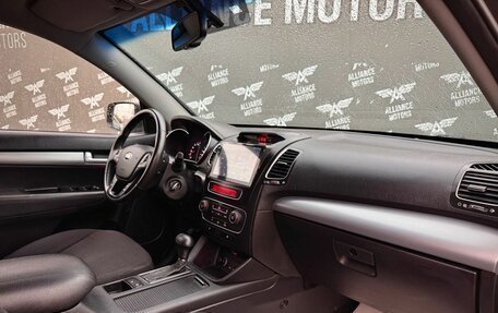KIA Sorento II рестайлинг, 2014 год, 1 520 000 рублей, 25 фотография