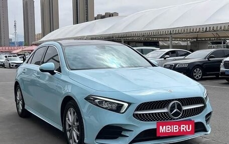 Mercedes-Benz A-Класс, 2022 год, 1 550 000 рублей, 3 фотография