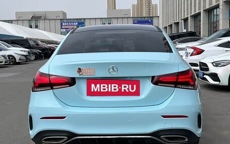 Mercedes-Benz A-Класс, 2022 год, 1 550 000 рублей, 5 фотография