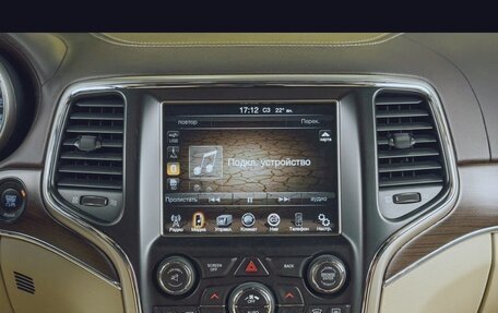 Jeep Grand Cherokee, 2015 год, 3 100 000 рублей, 13 фотография
