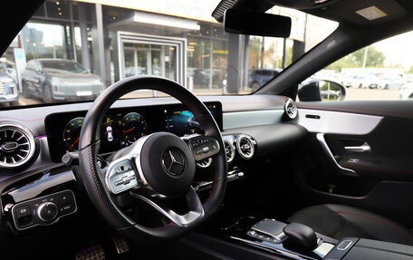 Mercedes-Benz CLA, 2022 год, 3 570 000 рублей, 13 фотография