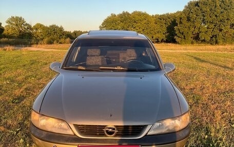 Opel Vectra B рестайлинг, 1995 год, 149 000 рублей, 1 фотография