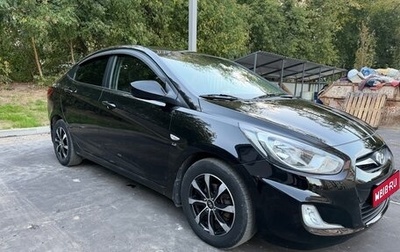 Hyundai Solaris II рестайлинг, 2013 год, 535 000 рублей, 1 фотография
