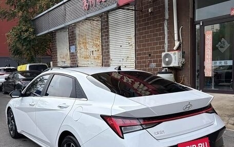 Hyundai Elantra, 2023 год, 1 290 000 рублей, 6 фотография