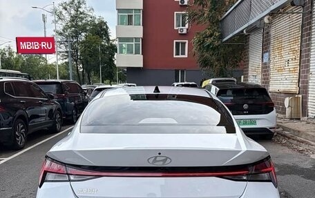 Hyundai Elantra, 2023 год, 1 290 000 рублей, 5 фотография