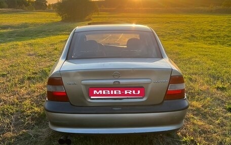 Opel Vectra B рестайлинг, 1995 год, 149 000 рублей, 4 фотография