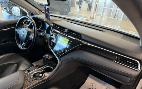 Toyota Camry, 2018 год, 2 629 000 рублей, 13 фотография