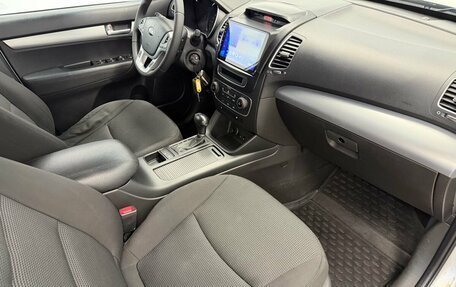 KIA Sorento II рестайлинг, 2014 год, 1 899 000 рублей, 16 фотография