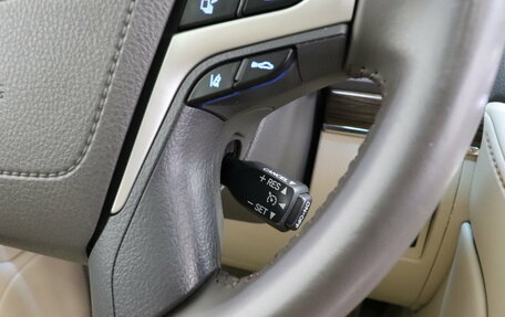 Toyota Land Cruiser 200, 2021 год, 7 990 000 рублей, 25 фотография