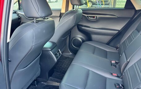 Lexus NX I, 2018 год, 2 260 000 рублей, 8 фотография