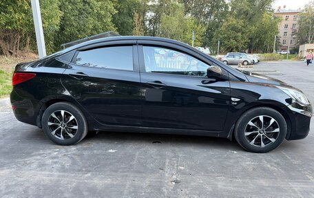 Hyundai Solaris II рестайлинг, 2013 год, 535 000 рублей, 4 фотография