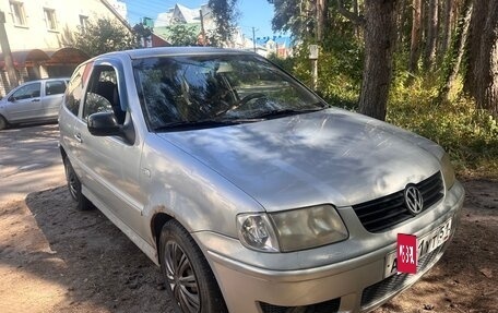 Volkswagen Polo III рестайлинг, 2001 год, 200 000 рублей, 3 фотография