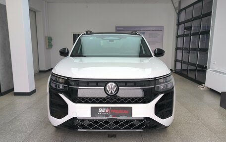 Volkswagen Teramont, 2026 год, 6 090 000 рублей, 2 фотография
