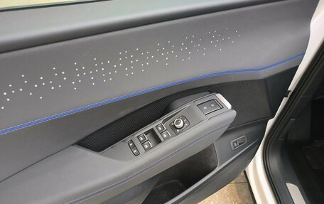 Volkswagen Teramont, 2026 год, 6 090 000 рублей, 13 фотография