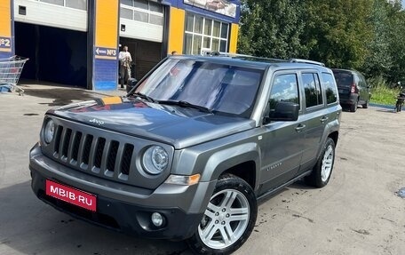 Jeep Liberty (Patriot), 2012 год, 1 100 000 рублей, 1 фотография