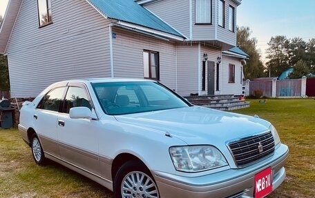 Toyota Crown, 2001 год, 1 100 000 рублей, 1 фотография