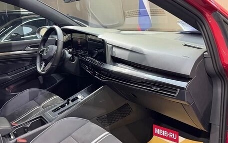 Volkswagen Golf VIII, 2022 год, 1 660 000 рублей, 15 фотография