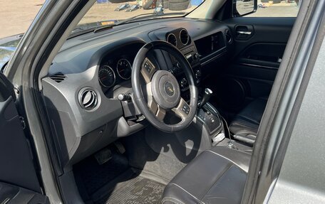 Jeep Liberty (Patriot), 2012 год, 1 100 000 рублей, 7 фотография