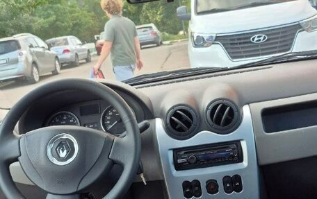 Renault Logan I, 2010 год, 500 000 рублей, 10 фотография