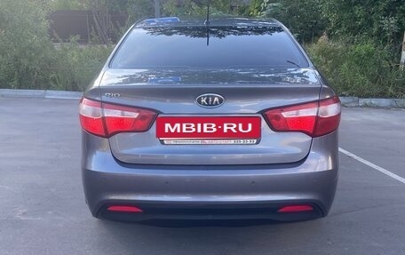 KIA Rio III рестайлинг, 2012 год, 420 000 рублей, 2 фотография