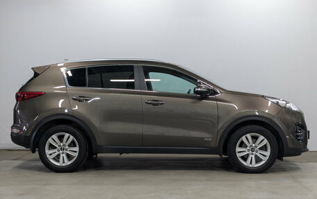 KIA Sportage IV рестайлинг, 2017 год, 1 850 000 рублей, 4 фотография