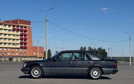 Mercedes-Benz E-Класс, 1992 год, 395 000 рублей, 6 фотография