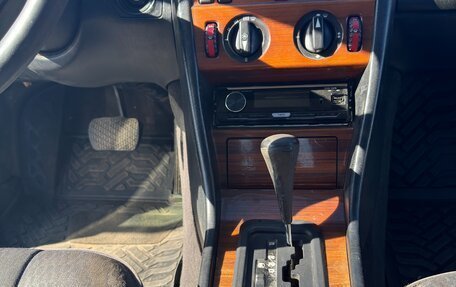 Mercedes-Benz E-Класс, 1992 год, 395 000 рублей, 14 фотография