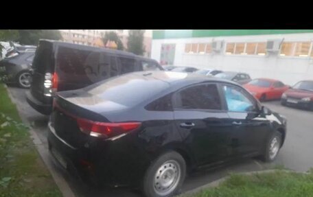 KIA Rio IV, 2018 год, 1 300 000 рублей, 3 фотография