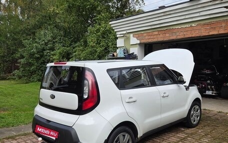 KIA Soul II рестайлинг, 2015 год, 1 700 000 рублей, 6 фотография