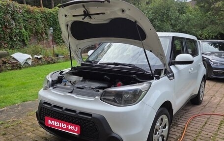 KIA Soul II рестайлинг, 2015 год, 1 700 000 рублей, 2 фотография