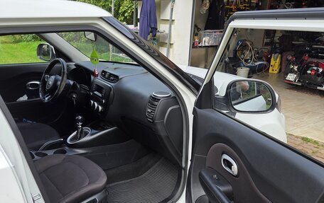 KIA Soul II рестайлинг, 2015 год, 1 700 000 рублей, 18 фотография