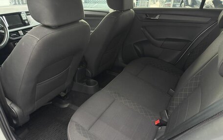 Skoda Rapid II, 2020 год, 1 400 000 рублей, 23 фотография