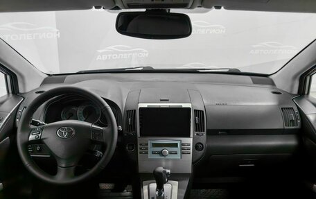 Toyota Corolla Verso I, 2006 год, 800 000 рублей, 9 фотография