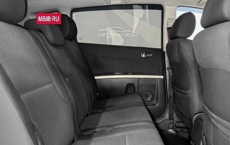 Toyota Corolla Verso I, 2006 год, 800 000 рублей, 15 фотография