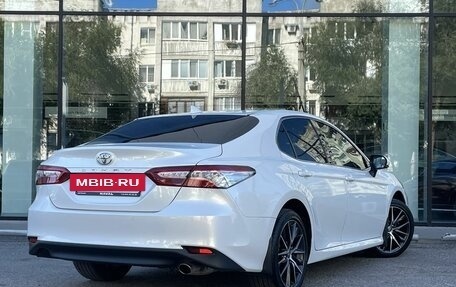 Toyota Camry, 2021 год, 3 499 000 рублей, 5 фотография