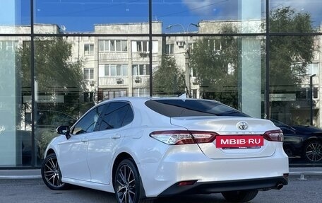 Toyota Camry, 2021 год, 3 499 000 рублей, 7 фотография