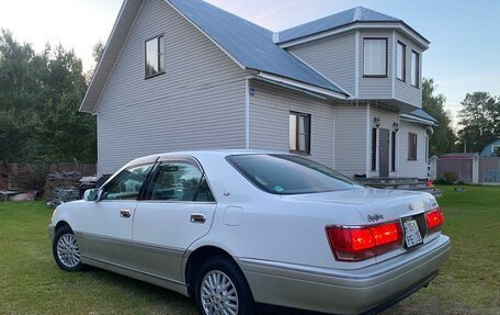 Toyota Crown, 2001 год, 1 100 000 рублей, 15 фотография