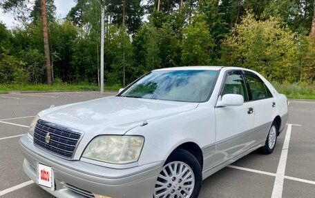 Toyota Crown, 2001 год, 1 100 000 рублей, 26 фотография