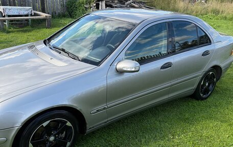 Mercedes-Benz C-Класс, 2003 год, 460 000 рублей, 2 фотография
