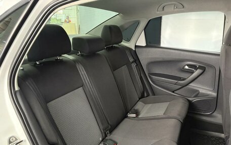 Volkswagen Polo VI (EU Market), 2012 год, 660 000 рублей, 6 фотография