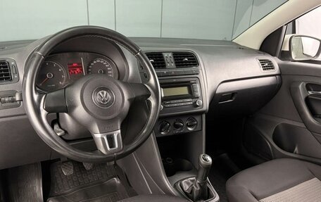 Volkswagen Polo VI (EU Market), 2012 год, 660 000 рублей, 11 фотография