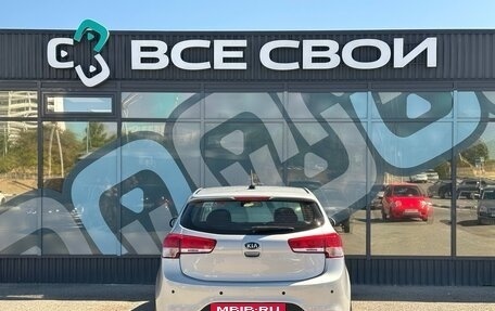 KIA Rio III рестайлинг, 2017 год, 1 075 000 рублей, 6 фотография