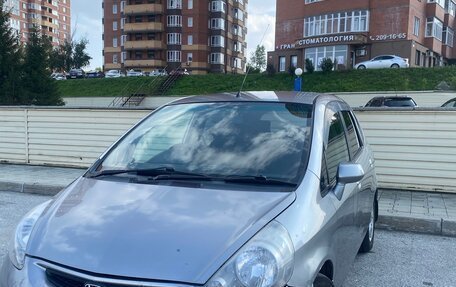 Honda Fit III, 2003 год, 325 000 рублей, 2 фотография