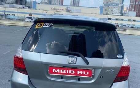Honda Fit III, 2003 год, 325 000 рублей, 4 фотография