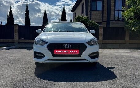 Hyundai Solaris II рестайлинг, 2018 год, 1 549 999 рублей, 2 фотография