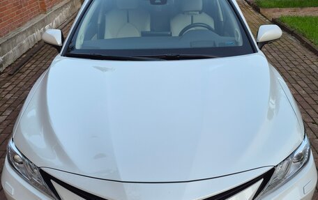 Toyota Camry, 2021 год, 3 900 000 рублей, 8 фотография