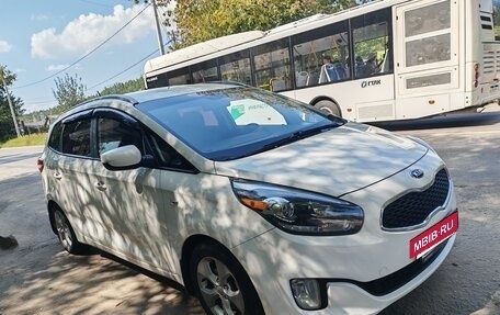 KIA Carens III (RP), 2016 год, 1 500 000 рублей, 3 фотография