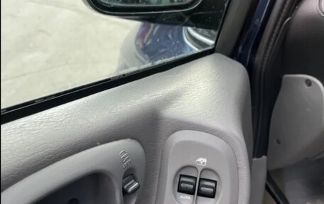 Chrysler Voyager IV, 2004 год, 900 000 рублей, 13 фотография