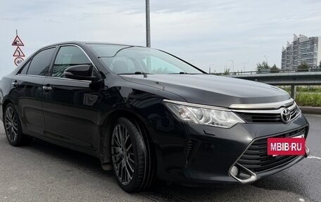 Toyota Camry, 2016 год, 1 990 000 рублей, 3 фотография